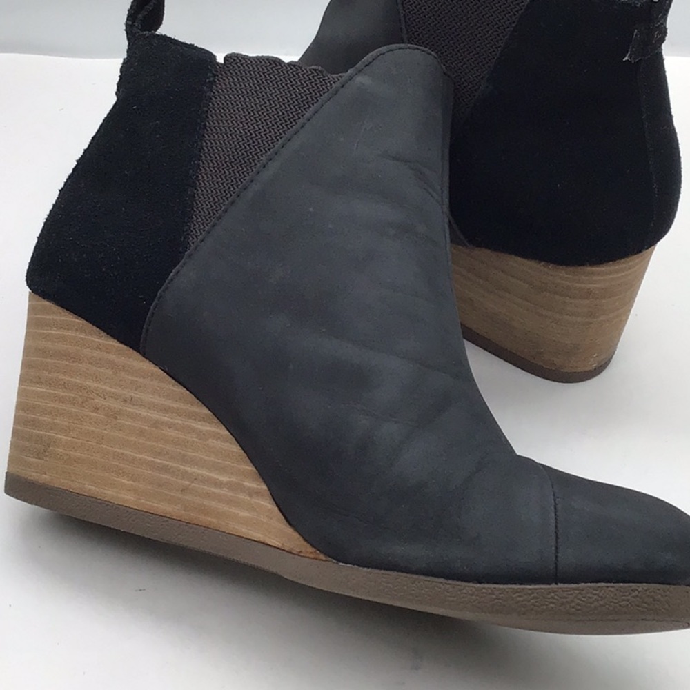 Toms Black Suede/Leather Wedge Heel Ankle Boot - Picture 13 of 15